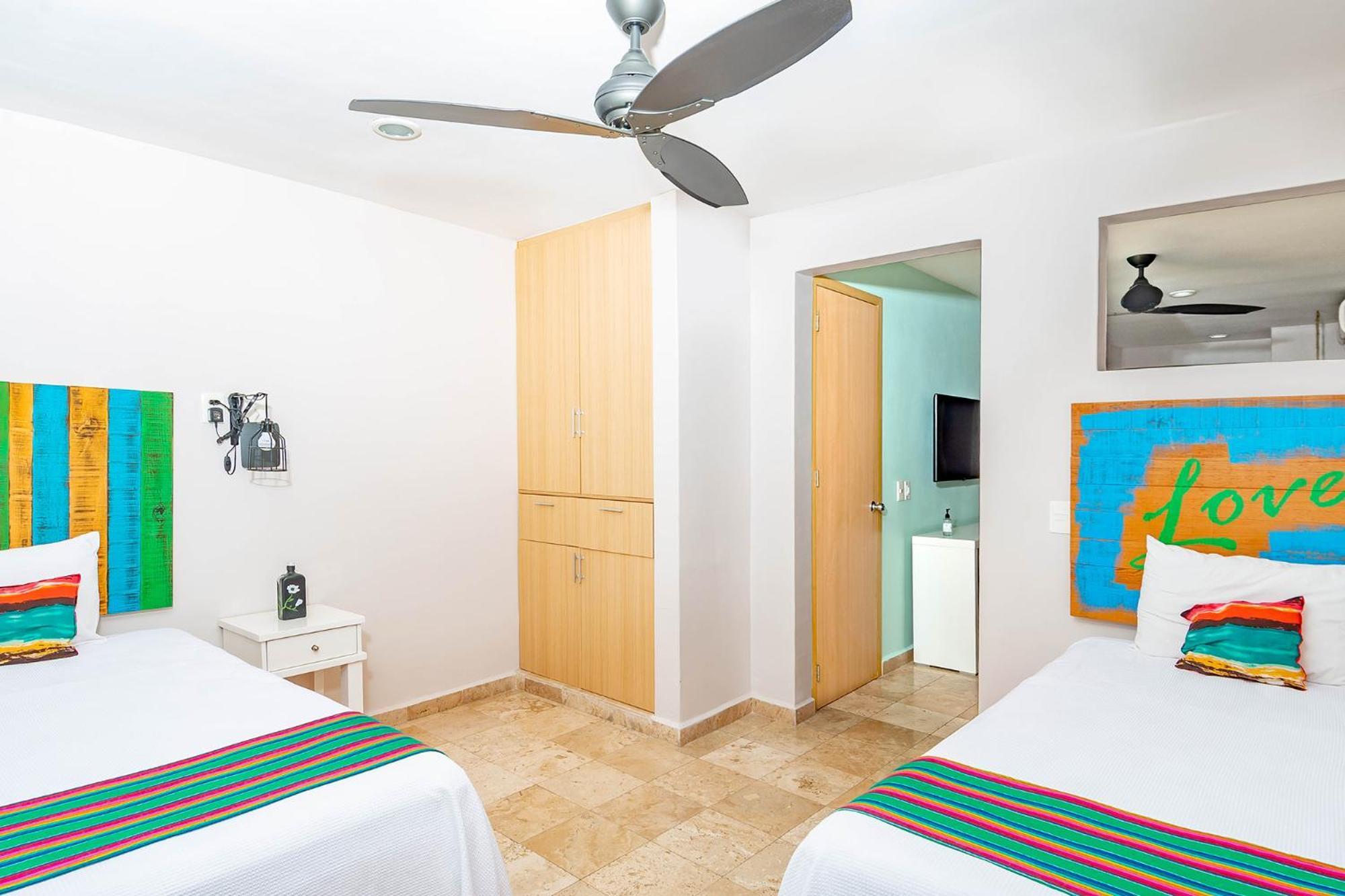 Chingon Anarchy Hotel & Roof Playa del Carmen Dış mekan fotoğraf